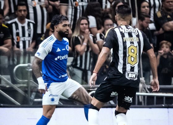 Cruzeiro x Fortaleza: onde assistir, escalações e tudo sobre o duelo no Mineirão pela 29ª rodada do Brasileirão. Imagem: Gustavo Aleixo/Cruzeiro