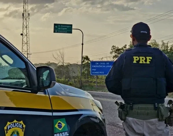 Mulher é presa por estelionato durante fiscalização da PRF em Rondonópolis
