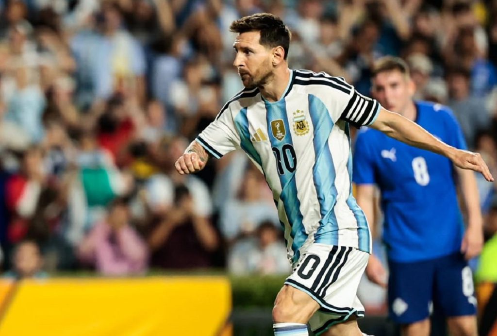 Argentina x Argélia ao vivo: estreia da campeã promete emoção na Copa 2026. Imagem: AFA