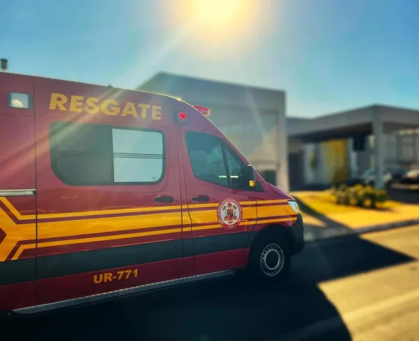 Parto emergencial em veículo na MT-060: Bombeiros socorrem mãe e bebê