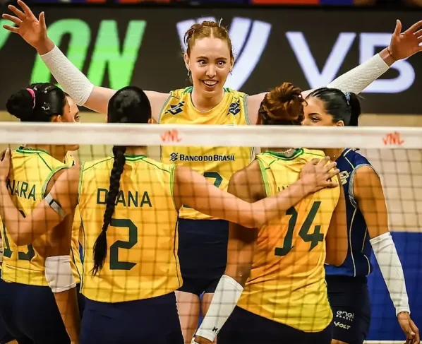 Brasil mantém liderança e invencibilidade na Liga Mundial de Vôlei