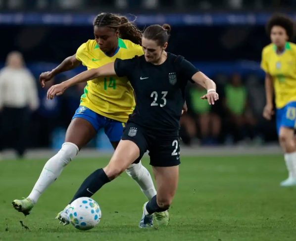 Brasil x Estados Unidos: duelo gigante agita Fortaleza nesta terça-feira. Imagem: Paulo Pinto/Agência Brasil