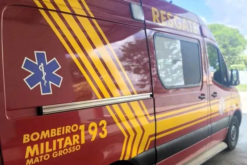 Foto de ambulância dos bombeiros