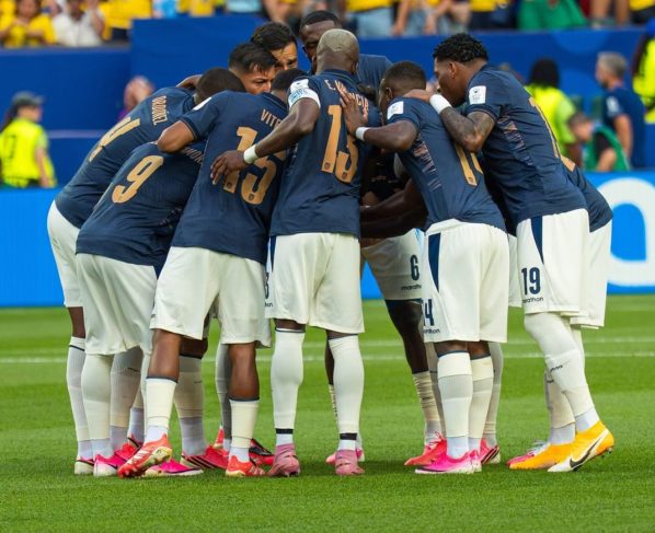 Equador x Curaçao: Veja onde assistir e as escalações pelo grupo E. Imagem: LaTri