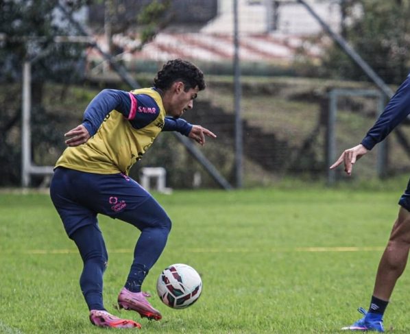 Guarani x Caxias: onde assistir a vivo pela Série C 2026. Imagem: Vitor Soccol/S.E.R. Caxias