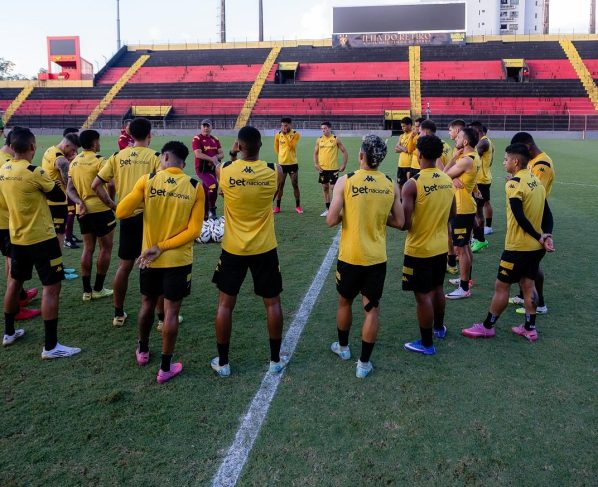 Sport x Atlético-GO: saiba onde assistir ao vivo e confira as prováveis escalações. Imagem: Paulo Paiva/Sport Club do Recife