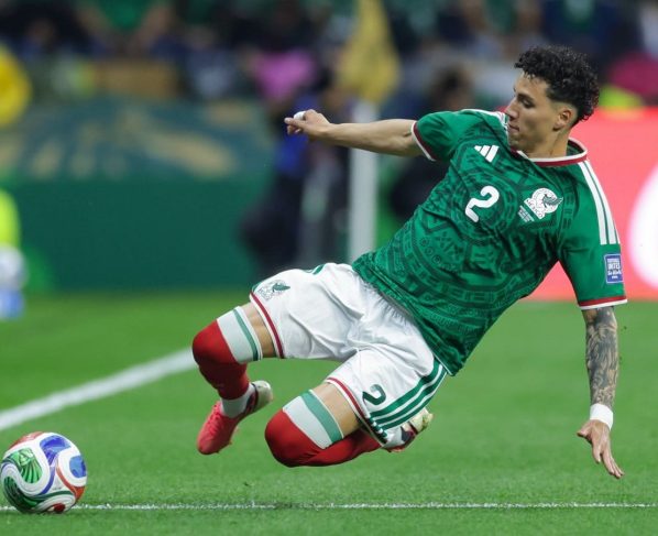 México x Inglaterra: onde assistir ao vivo, horário e prováveis escalações pelas oitavas da Copa do Mundo 2026. Imagem: Seleção mexicana