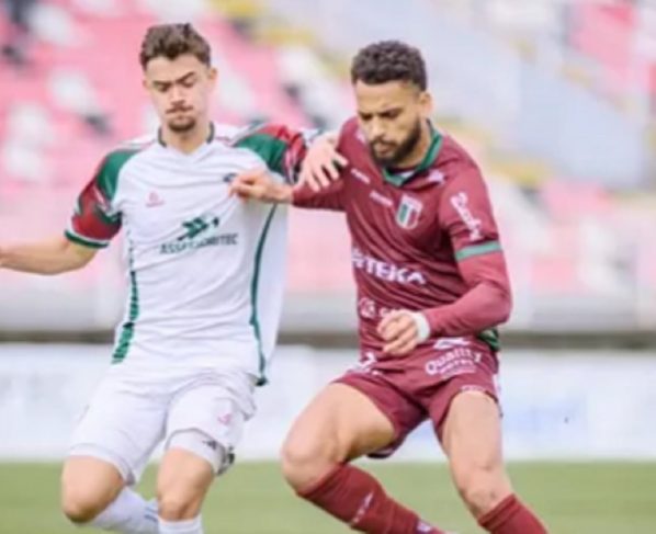 Blumenau x Metropolitano: onde assistir ao vivo, horário e tudo sobre a 15ª rodada da Série B Catarinense. Imagem: Richard Ferrari/Photos