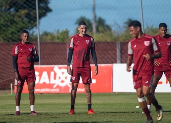 CRB x Náutico: onde assistir ao vivo e prováveis escalações pela Série B. Imagem: Francisco Cedrim/CRB
