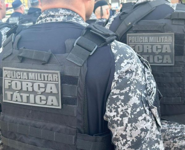 Oficiais da força tática