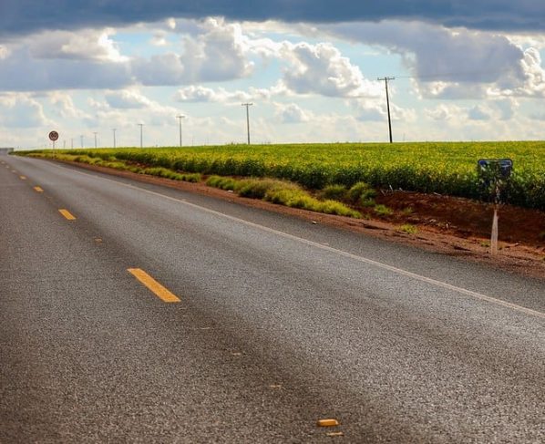 Produtores podem continuar utilizando faixas de domínio em rodovias federais concedidas