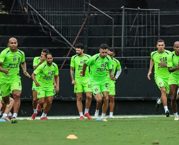 Santa Cruz x Figueirense: onde assistir ao vivo e tudo sobre o jogo da Série C. Imagem: Divulgação Santa Cruz