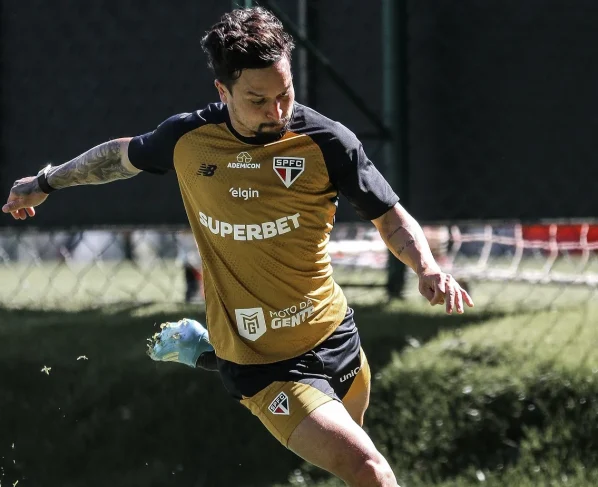 São Paulo x Athletico-PR: onde assistir ao vivo e tudo sobre o duelo do Brasileirão 2026. Imagem: Erico Leonan São Paulo FC