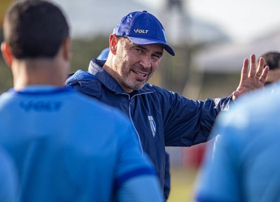 Avaí x Náutico: onde assistir ao vivo e prováveis escalações pela Série B. Imagem: Leandro Boeira Avaí Futebol Clube