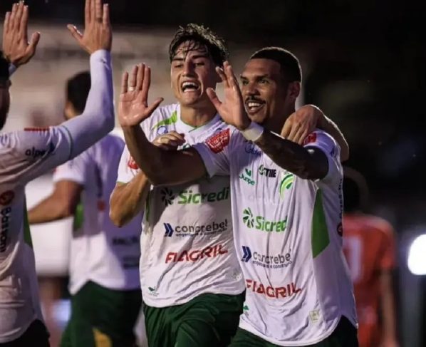 Guaporé x Luverdense: onde assistir ao vivo e quem avança na Série D? Imagem: Kaylan Oliveira/LEC