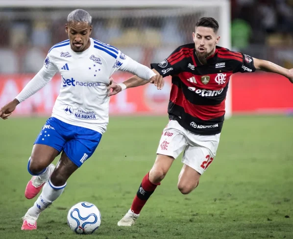 Cruzeiro x Flamengo: onde assistir, horário e escalações pelo Brasileirão. Imagem: Gustavo Aleixo/Cruzeiro