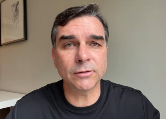 Psicóloga alerta sobre proteção de filhos nas redes sociais