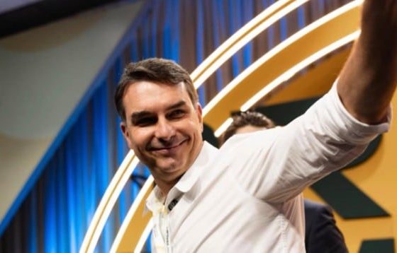 Flávio sobre mortes de Yanomamis no governo Lula: ‘Genocida?’