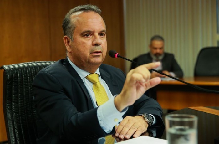 PGR defende manutenção de Daniel Silveira em regime aberto