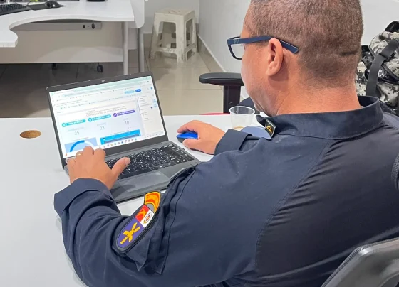 Uso de inteligência artificial no trabalho cresce e amplia demanda por profissionais qualificados para a indústria