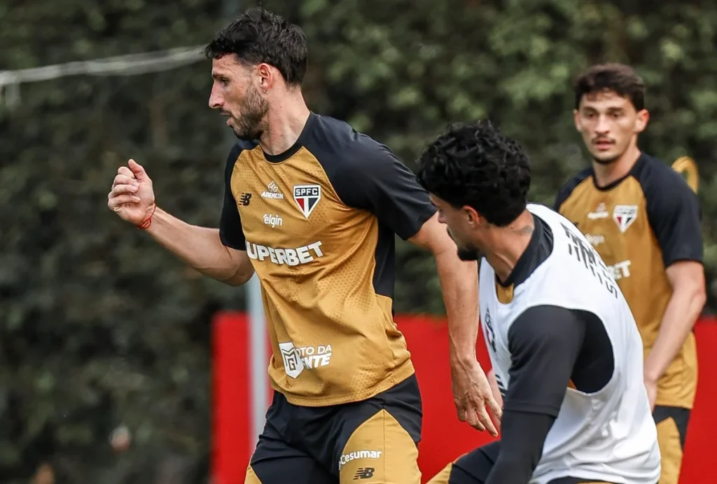 São Paulo x Internacional: onde assistir, horário e escalações. Imagem: Erico Leonan São Paulo FC
