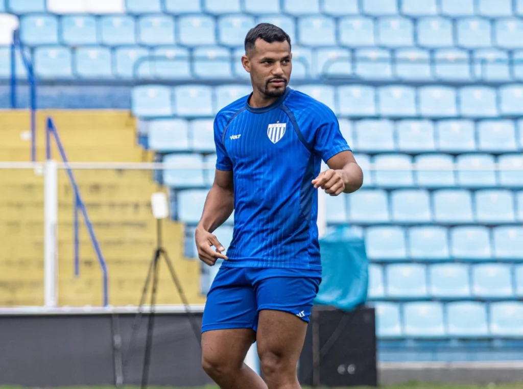 Avaí x Botafogo-SP: onde assistir, horário e informações do jogo pela Série B. Imagem: Leandro Boeira/Avaí