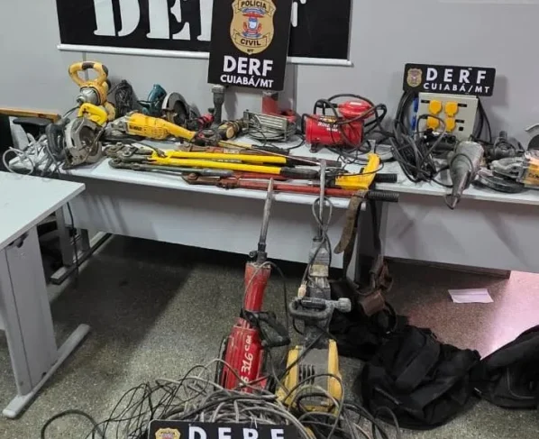 Furto de fios leva homem à prisão após análise de câmeras em Cuiabá