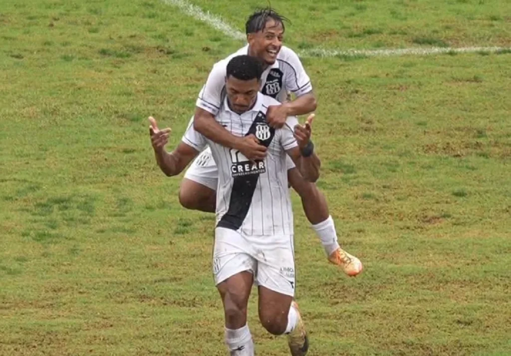 Ponte Preta x Juventude: onde assistir, horário e prováveis escalações. Imagem: Divulgação Ponte Preta