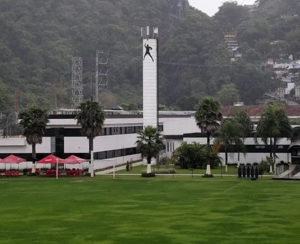 Santos regulariza CT Rei Pelé com acordo de 20 anos