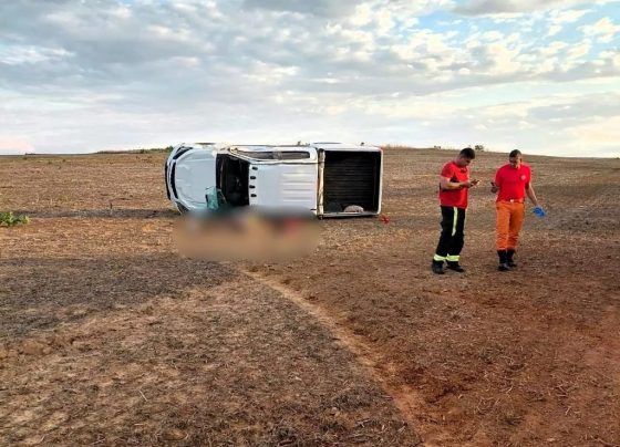 Bombeiros resgatam mulher com traumatismo cranioencefálico após capotamento em MT