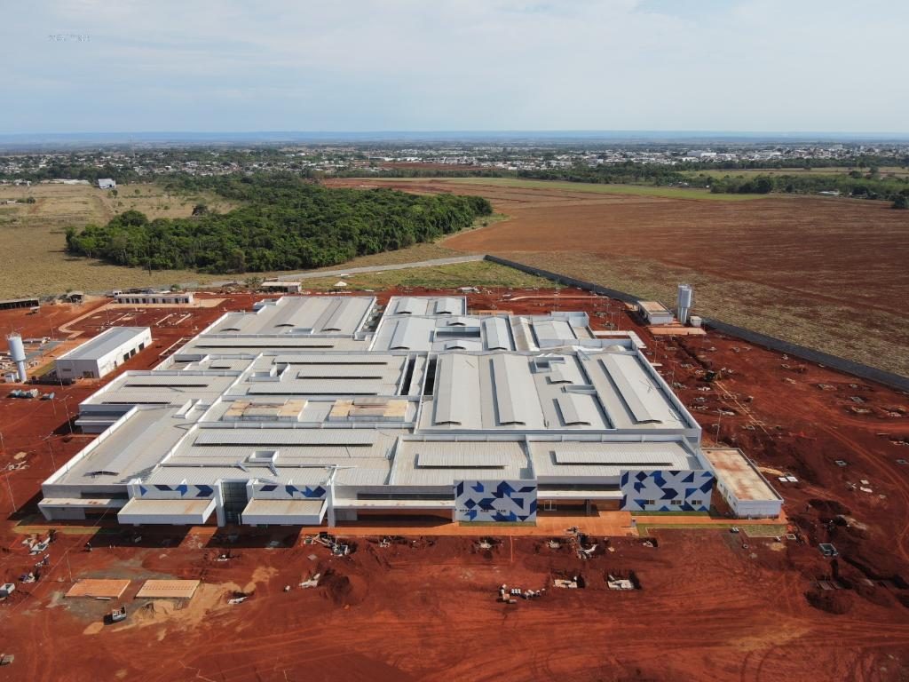 Construção do Hospital Regional em Tangará da Serra atingiu 71% de execução