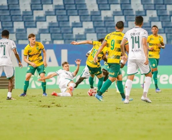 Cuiabá empata com Vila Nova e segue em 10º Brasileiro da Série B