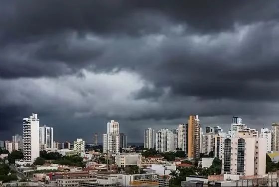 Defesa Civil emite alerta para risco de tempestades e ventos de até 60 km/h em Cuiabá nesta terça-feira (13)
