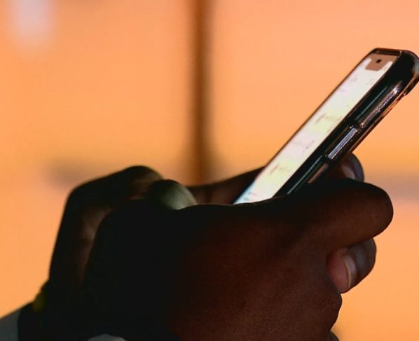 Homem é investigado por pedir fotos íntimas para crianças e adolescentes em MT