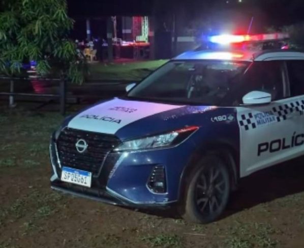 Homem é morto a tiros dentro de casa noturna em Tangará