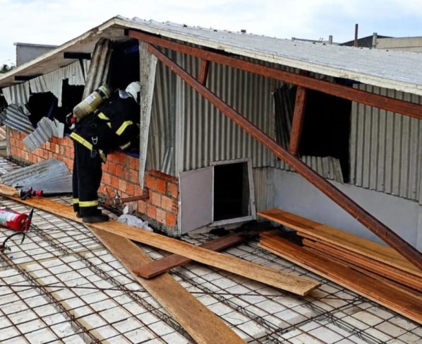 Incêndio atinge telhado de hospital municipal em Guarantã do Norte