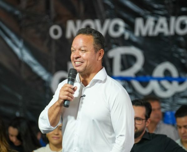 MENOS IMPOSTOS | Com incentivos em ITBI e IPTU, projetos de Cláudio Ferreira seguem para sanção