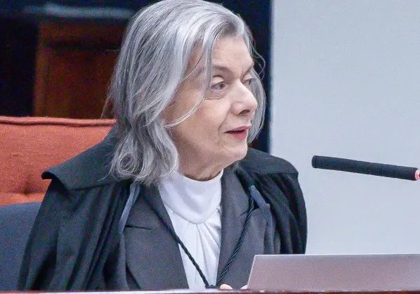 Ministra rejeita ação que pedia transporte interestadual na eleição