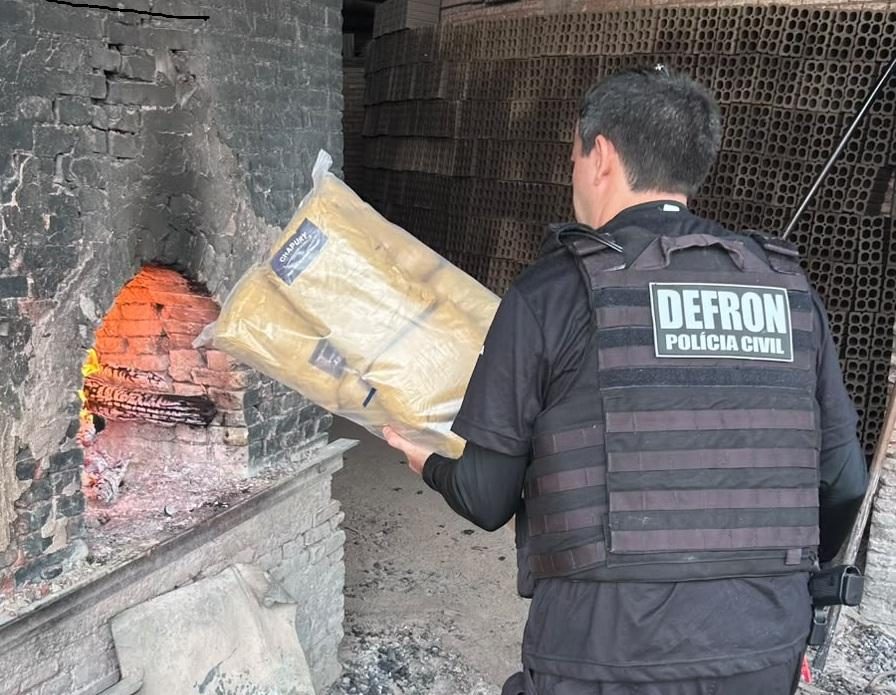Polícia Civil incinera uma tonelada de entorpecentes em Cáceres