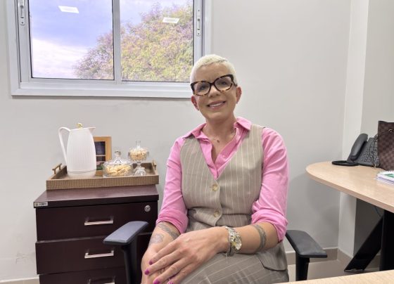 Procuradora de Cuiabá compartilha experiência com câncer de mama e reforça importância da prevenção