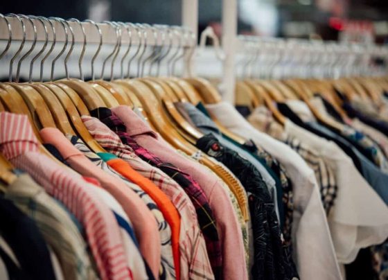 Sinop: instituto define bazar com 2 mil peças à venda em prol de pacientes vulneráveis para este sábado