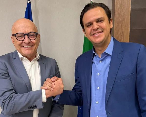 Thiago Silva reúne-se com governador e defende investimentos em educação e saúde
