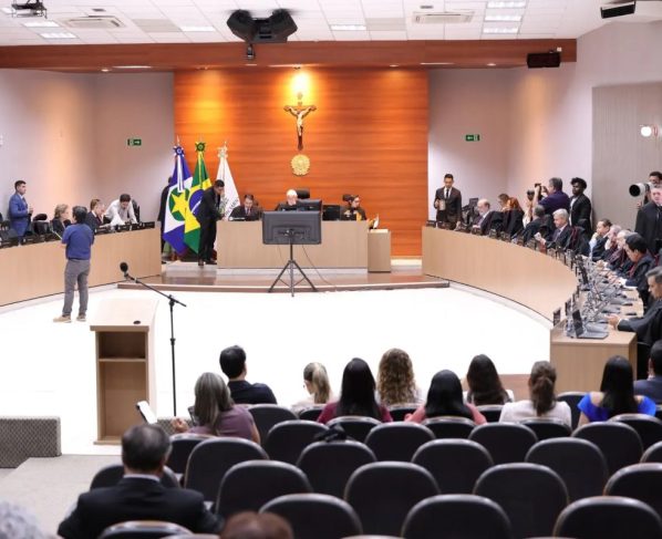 TJMT define novos integrantes de comissões permanentes, conselhos administrativos e elege diretoria da Esmagis-MT