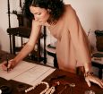 Empresária cria oportunidade no segmento de moda autoral e sustentável