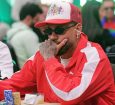 Neymar rebate críticas por disputar torneios de pôquer