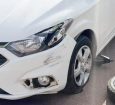 Sinop: moto colide em carro estacionado e condutor é socorrido